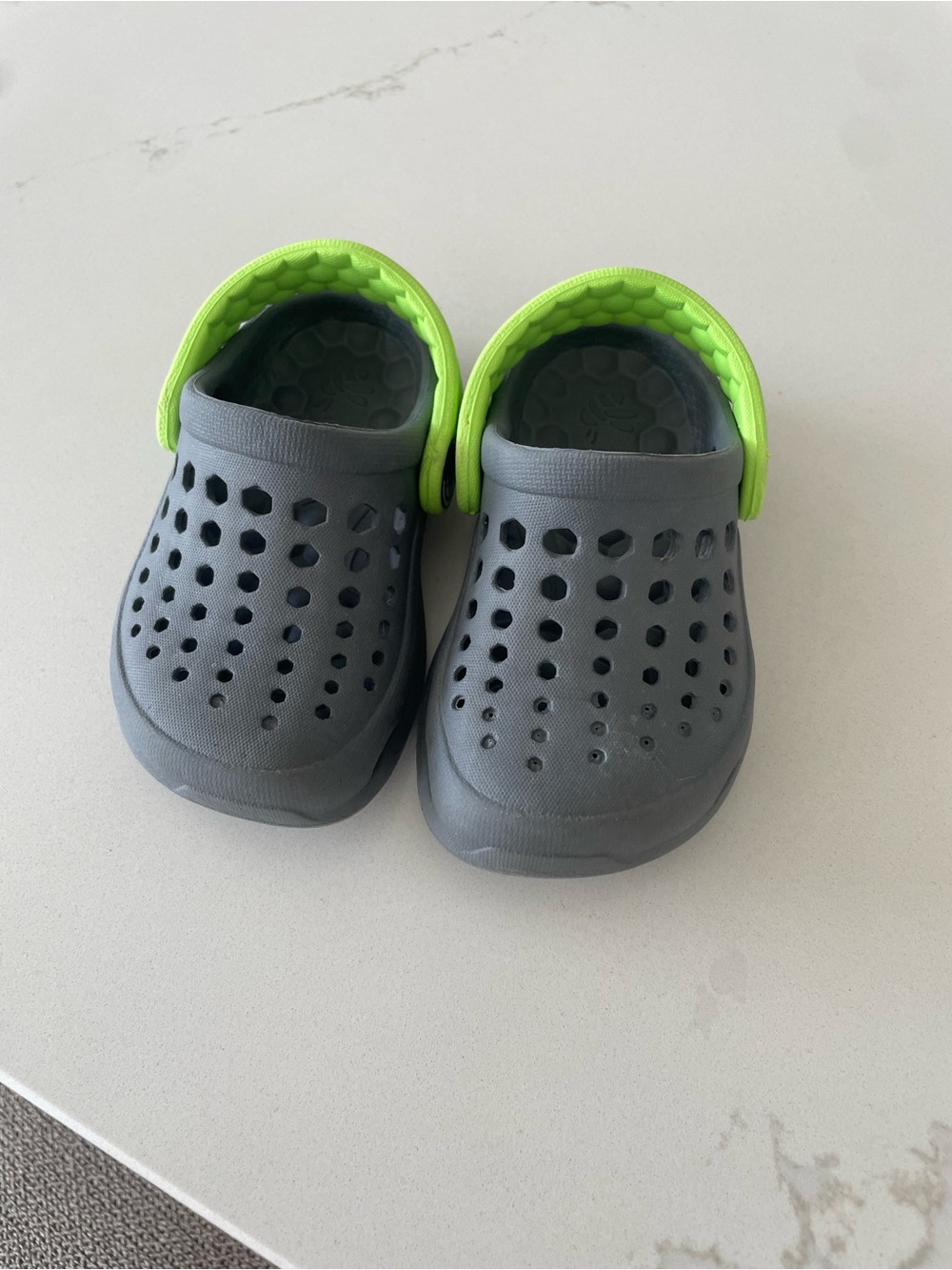 Kids Grey Sandal-Clogs with Neon Green Heel Strap